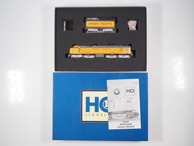 Lot 352 - A LIONEL 6-58100 American outline HO gauge...