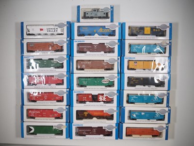 Lot 404 - A group of BACHMANN American and Canadian...