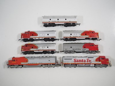 Lot 408 - A group of unboxed American outline HO gauge...