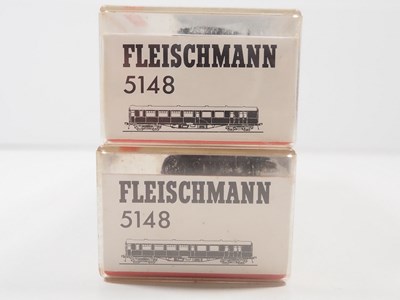 Lot 437 - A group of FLEISCHMANN HO gauge British...