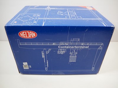 Lot 444 - A HELJAN 89001 OO gauge Container terminal kit,...