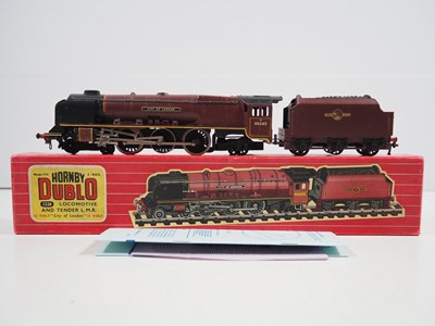 Lot 472 - A HORNBY DUBLO 2226 OO gauge Duchess class...