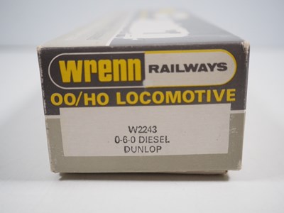 Lot 480 - A WRENN W2243 OO gauge class 08 diesel...