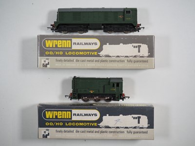 Lot 490 - A pair of rarer WRENN OO gauge non-powered...