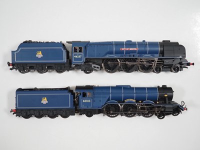 Lot 523 - A pair of HORNBY (China) OO gauge unboxed...