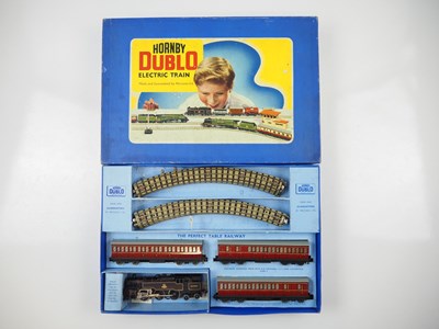 Lot 557 - A HORNBY DUBLO OO gauge EDP13 3-rail BR Tank...