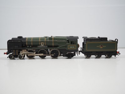 Lot 578 - A WRENN OO gauge W2236A Rebuilt Bulleid...