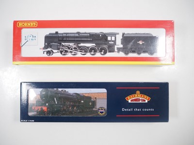 Lot 612 - A pair of OO gauge steam locomotives by HORNBY...