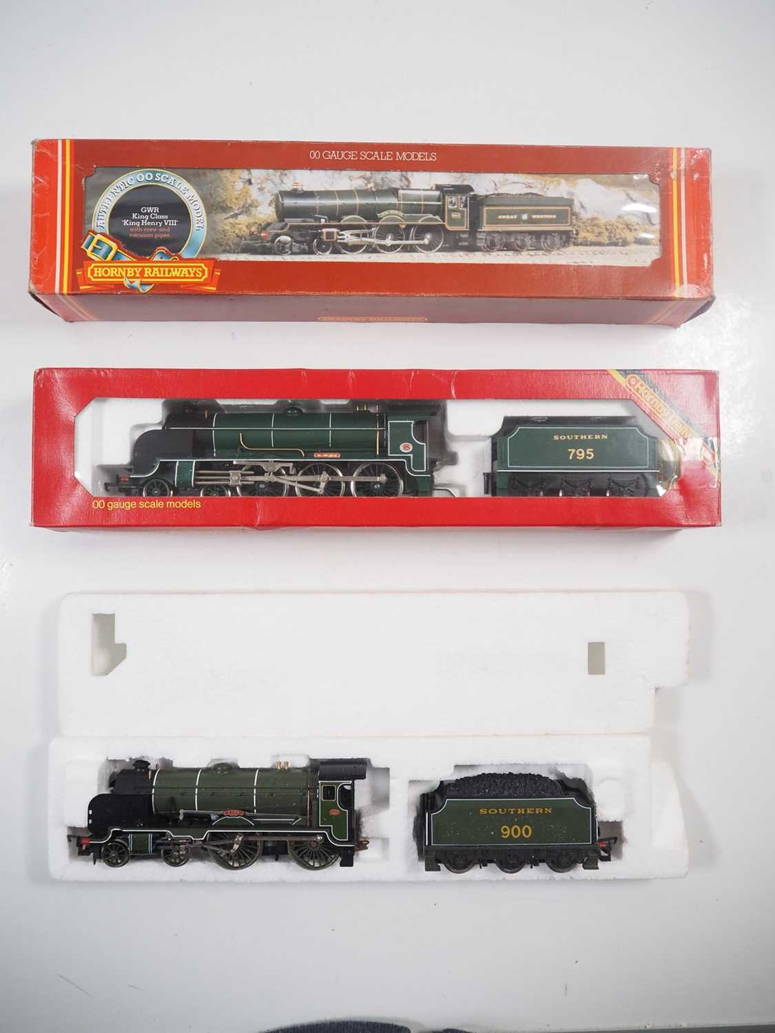 Lot 613 - A group of HORNBY OO gauge steam locomotives...