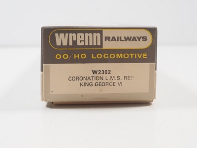 Lot 664 - A WRENN OO gauge W2302 Streamlined Coronation...