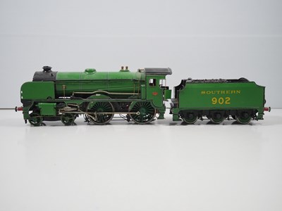 Lot 692 - A kitbuilt finescale O gauge 2-rail 12V DC...