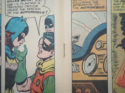 Lot 143 - DETECTIVE COMICS: BATMAN #359 - (1967 - DC -...