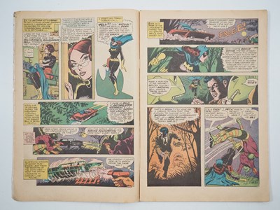 Lot 143 - DETECTIVE COMICS: BATMAN #359 - (1967 - DC -...