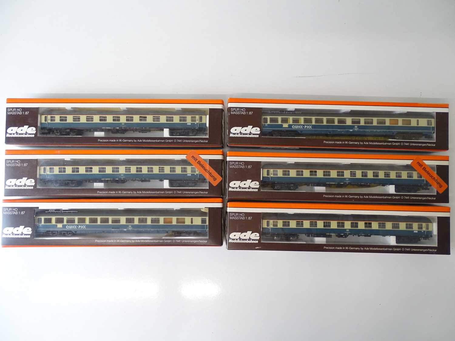 Lot 129 - A group of HO Gauge German Outline passenger...