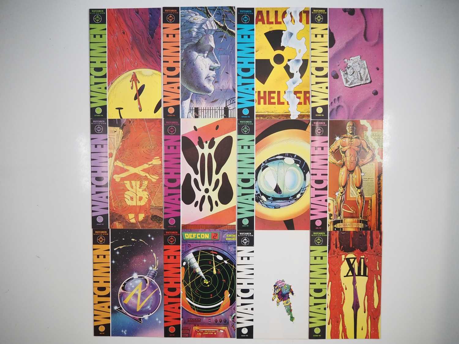 Lot 192 - WATCHMEN #1, 2, 3, 4, 5, 6, 7, 8, 9, 10, 11,...
