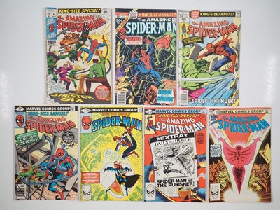 Lot 207 - AMAZING SPIDER-MAN KING-SIZE ANNUAL #6, 11, 12,...