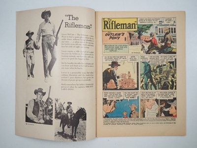 Lot 209 - THE RIFLEMAN #1 (FOUR COLOR COMICS #1009) -...