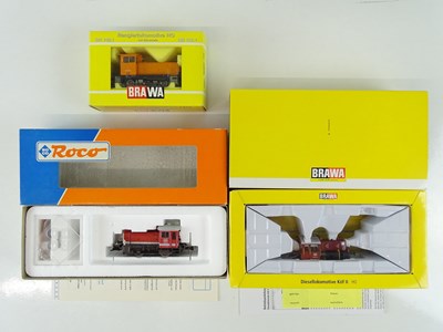 Lot 140 - A group of HO Gauge German Outline small...