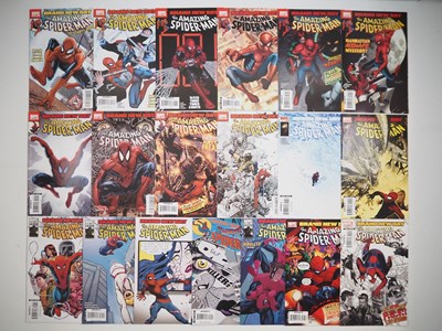 Lot 383 - AMAZING SPIDER-MAN #546 to 564 (19 in Lot) -...