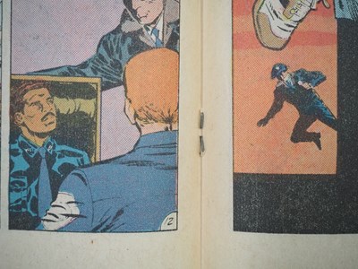Lot 407 - BATMAN #423 - (1988 - DC) - Classic Batman...