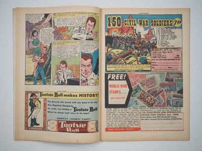 Lot 596 - SHOWCASE: THE ATOM #34 (1961 - DC) - The first...