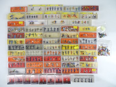 Lot 175 - A large quantity of HO Scale figures and...