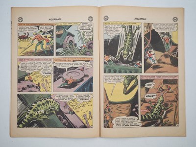 Lot 635 - AQUAMAN #1 (1962 - DC) - KEY SILVER AGE BOOK -...