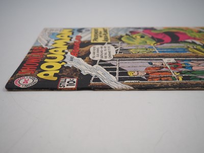 Lot 636 - SHOWCASE: AQUAMAN AND AQUALAD #33 (1961 - DC) -...