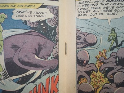 Lot 637 - SHOWCASE: AQUAMAN AND AQUALAD #32 (1961 - DC) -...