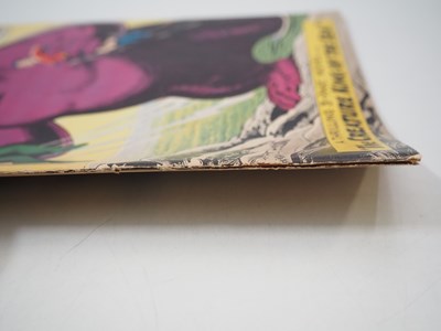 Lot 637 - SHOWCASE: AQUAMAN AND AQUALAD #32 (1961 - DC) -...