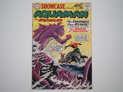 Lot 639 - SHOWCASE: AQUAMAN AND AQUALAD #30 (1961 - DC) -...