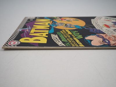 Lot 676 - BATMAN #179 - (1966 - DC) - The second Silver...