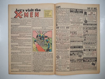 Lot 697 - X-MEN #5 - (1964 - MARVEL - UK Price Variant) -...