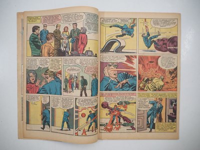 Lot 697 - X-MEN #5 - (1964 - MARVEL - UK Price Variant) -...