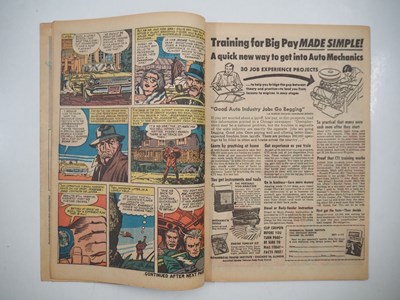 Lot 697 - X-MEN #5 - (1964 - MARVEL - UK Price Variant) -...