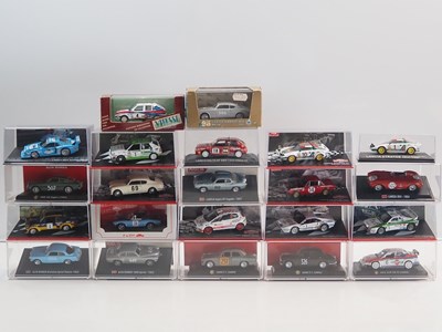 Lot 99 - A group of boxed and unboxed 1:43 scale models...