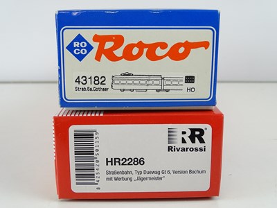 Lot 190 - A pair of HO Gauge Düwag trams by ROCO and...