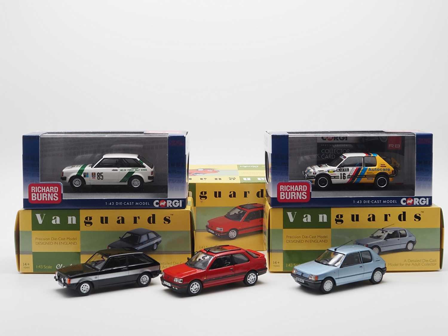 Lot 140 - A group of 1:43 scale models by CORGI...