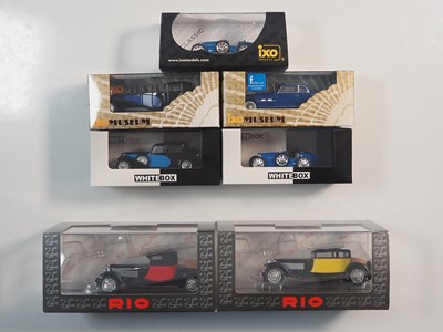 Lot 148 - A group of 1:43 scale models by IXO Museum,...