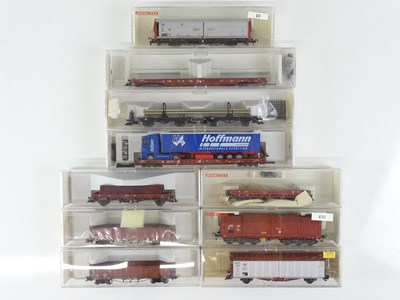 Lot 191 - A mixed group of HO Gauge freight wagons by...