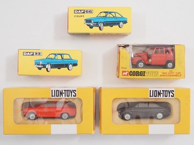 Lot 282 - A group of 1:43 scale models by LION TOYS, and...