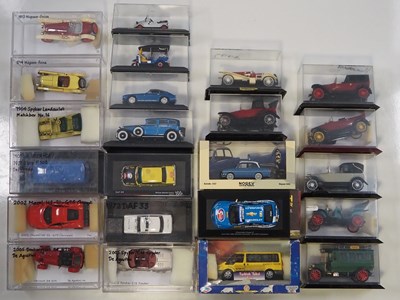 Lot 316 - A group of boxed and unboxed 1:43 scale models...