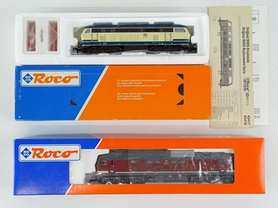 Lot 208 - A pair of HO Gauge German Outline diesel...