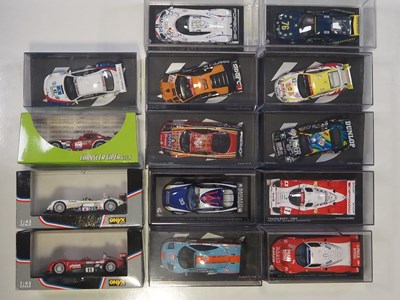 Lot 379 - A group of boxed and unboxed 1:43 scale models...