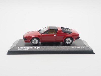 Lot 38 - A group of limited edition 1:43 scale models...
