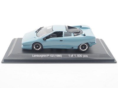 Lot 43 - A group of limited edition 1:43 scale models...