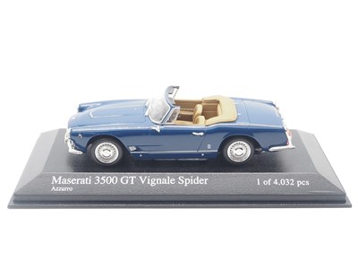 Lot 54 - A group of limited edition 1:43 scale models...