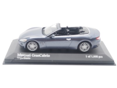 Lot 56 - A group of limited edition 1:43 scale models...