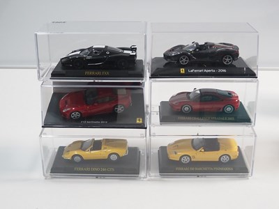 Lot 79 - A group of boxed and unboxed 1:43 scale models...