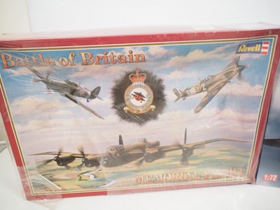 Lot 143 - A quantity of unbuilt mostly military kits by...